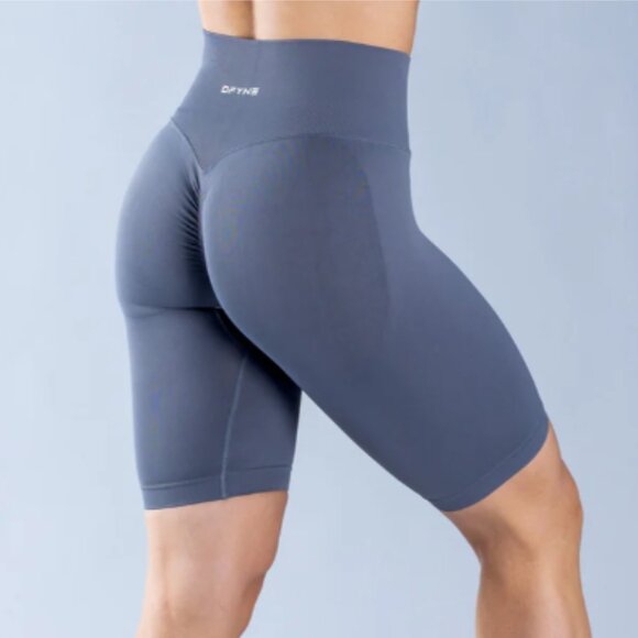 DFYNE Dynamic High Waisted "Scrunch" Biker 6.5’ Shorts - Size M in Dark Stone - Picture 10 of 10